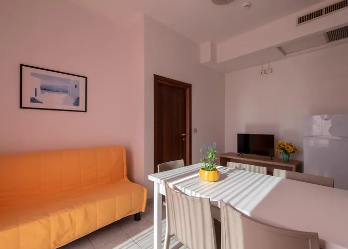 Aparthotel Baltic 4*